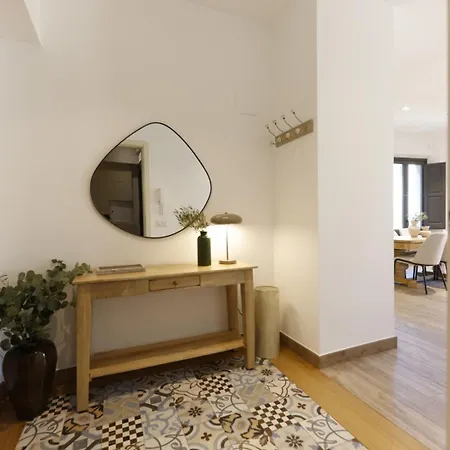 Bravissimo Rambla Llibertat, Monthly Lägenhet Girona