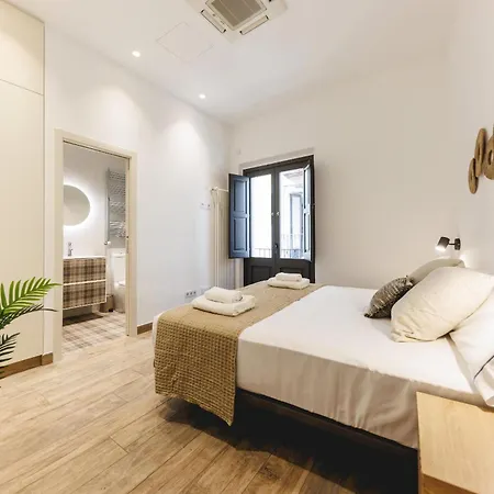 Bravissimo Rambla Llibertat, Monthly Apartment